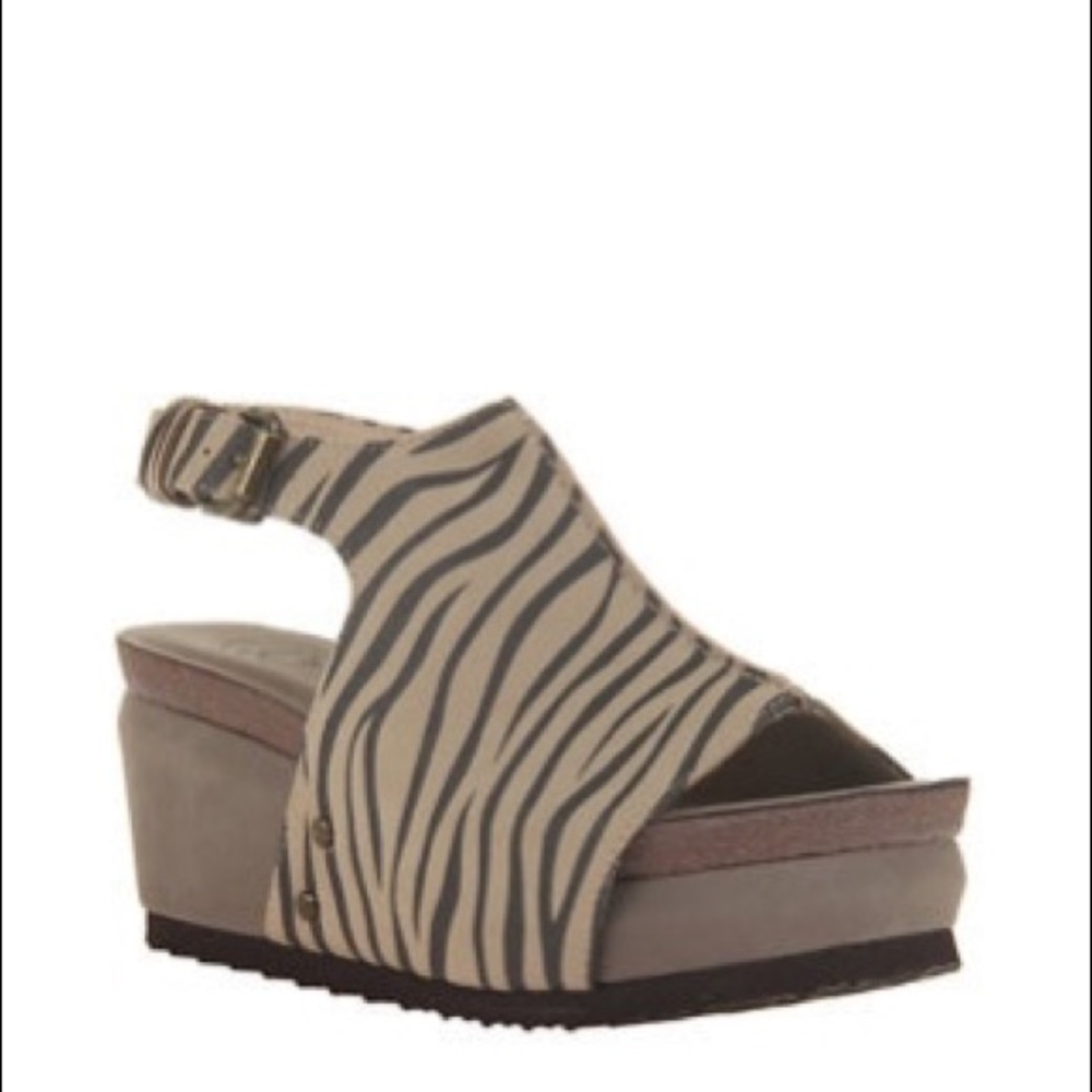 Hokus Pokus Wedge Sandals
